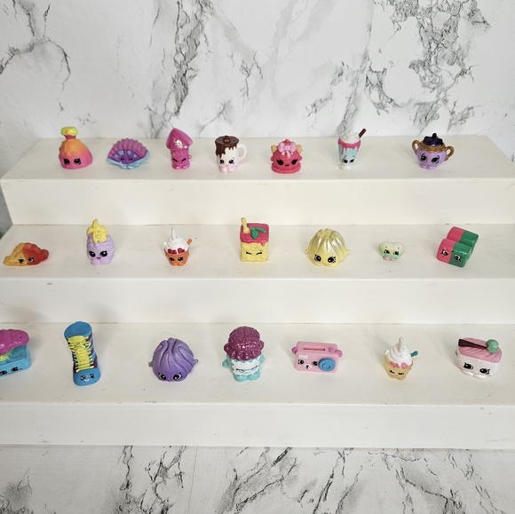Shopkins Lot N.4 - Picture 1 of 4
